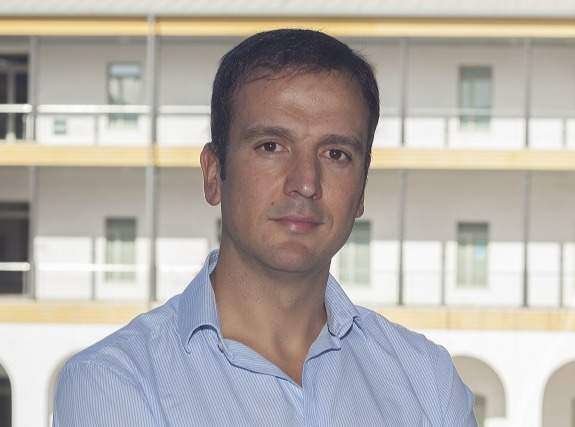 Antonio José Moreno, profesor de la Facultad de Educación, Economía y Tecnología de Ceuta, finalista a mejor docente 2022 en la categoría de 'Universidad'