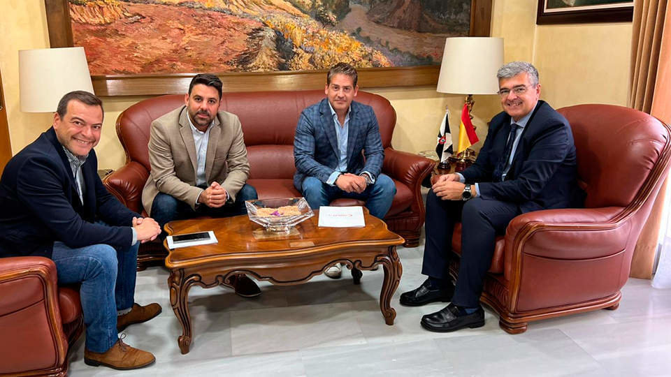 Reunión de los representantes de la Cámara con el delegado del Gobierno (CEDIDA) Guerra Bulaix García Gonzalo