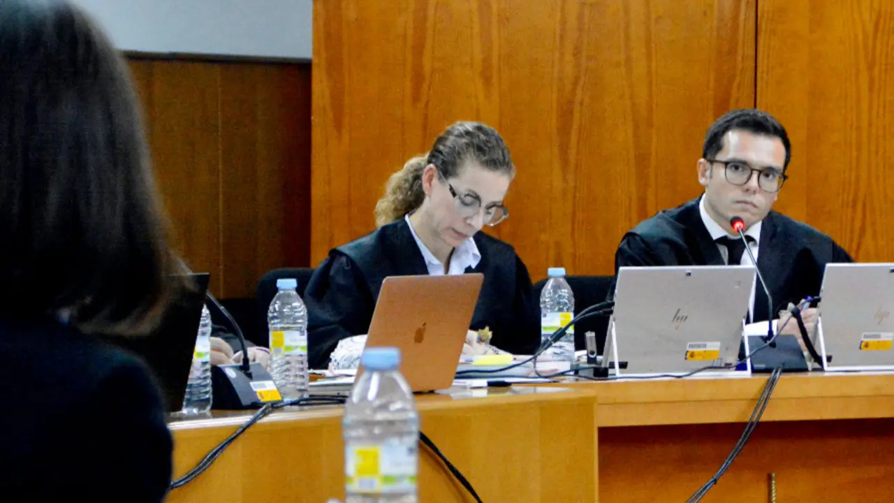  El Ministerio Fiscal, el primero en exponer su escrito de conclusiones / Alejandro Castillo 