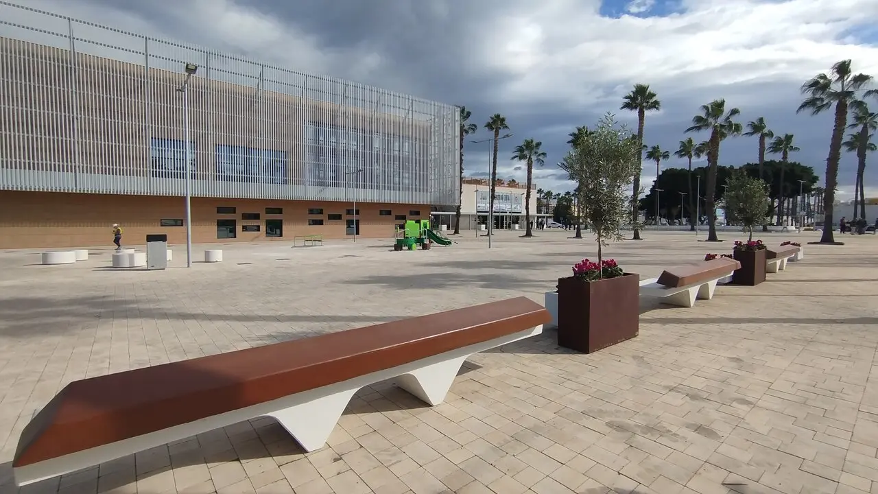 Estaci&oacute;n mar&iacute;tima