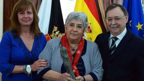 Premio Mar&iacute;a de Eza 2015 Elena Laver&oacute;n