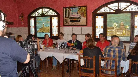 VIVAS GOBIERNO DESAYUNO