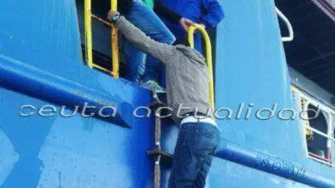 polizones-(1)