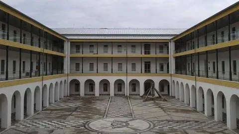 campus (Custom)