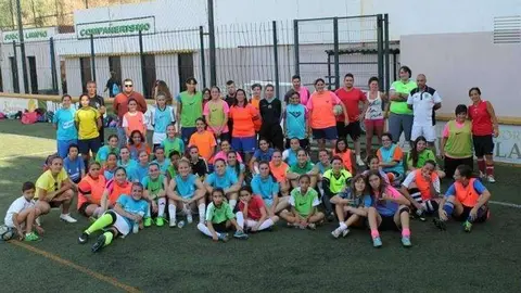 convivencia f&uacute;tbol femenino (Custom)