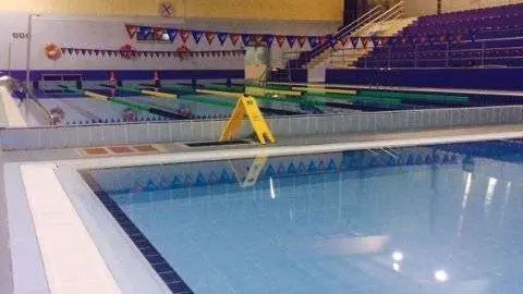 Piscina D&iacute;az-Flor 1
