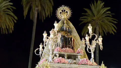 virgen de &aacute;frica patrona procesi&oacute;n