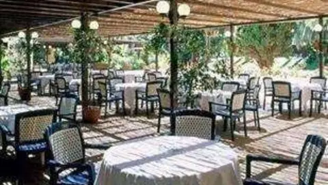 hotel muralla (Custom)