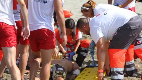 cruz roja accidente playa