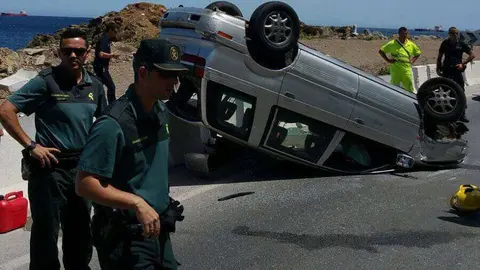 accidente coche benz&uacute;
