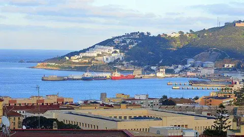 vista puerto levante (1)
