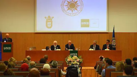 uned curso inauguraci&oacute;n 2015-2016