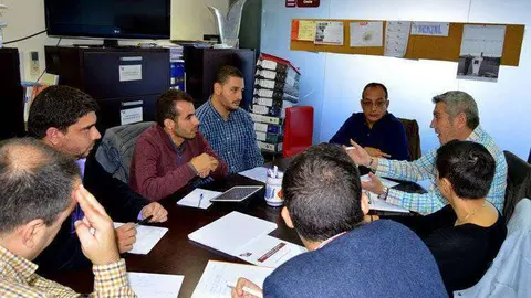 podemos cece empresarios reuni&oacute;n faitah dhanwani