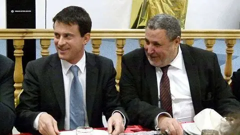 Khalil Merroun y el primer ministro de Francia, Manuel Valls