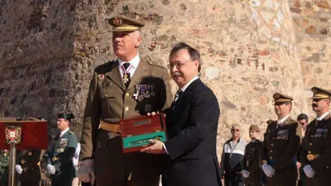 vivas almojarife militar