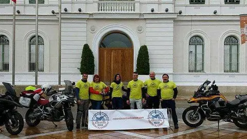 rodando contra el c&aacute;ncer