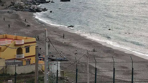 Fotos dispositivo playa benzu zona marroqu&iacute; (custom-3)