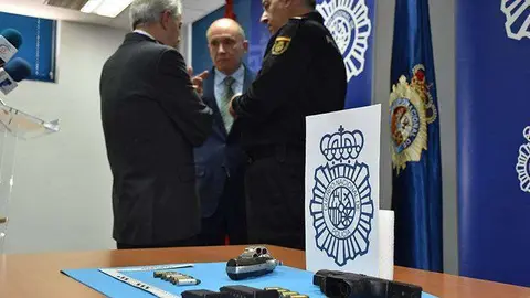 Rueda de prensa detencion asesinato Mape comisaria (36)