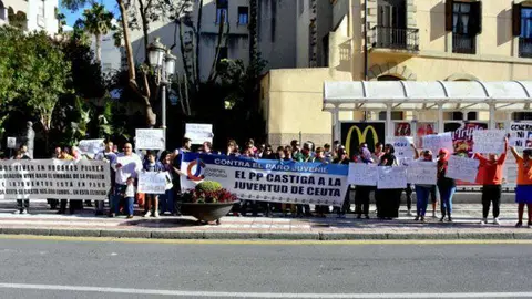 Concentacion jovenes caballas  custom (2)
