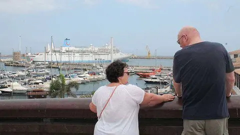 turistas thomson spirit