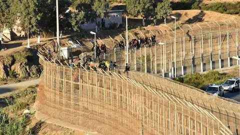 MIGRACI&Oacute;N VALLA SALTO