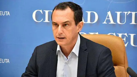 manuel hern&aacute;ndez
