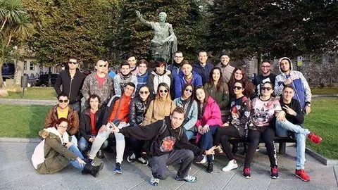 estudiantes puertas del campo
