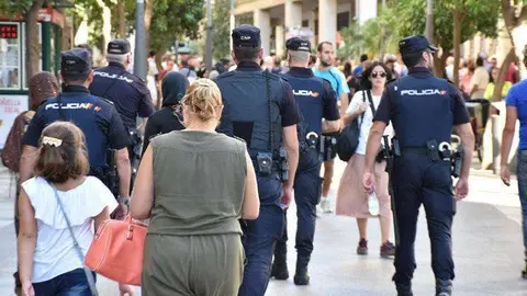 polic&iacute;a nacional
