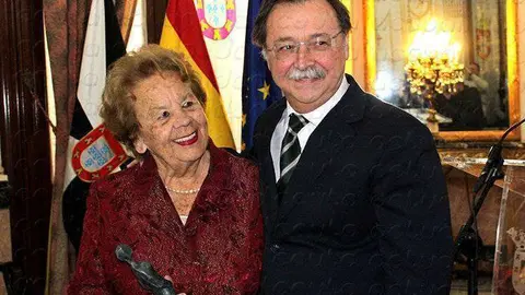 nona algualcil vivas eza