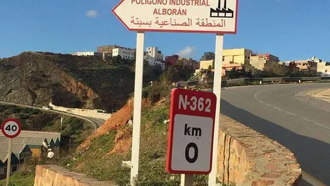 se&ntilde;al pol&iacute;gono albor&aacute;n