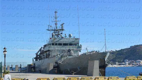 buque armada (Custom)