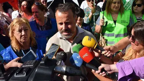&aacute;ngel lara