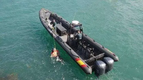 GUARDIA CIVIL EN EL FOSO