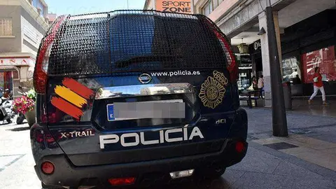 Veh&iacute;culo policial patrullando (C.A./ARCHIVO)
