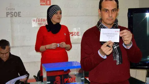 psoe-consulta-pasto-2 mayda hern&aacute;ndez