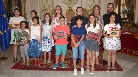 vivas nieto ni&ntilde;os