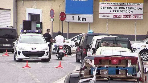 custom policia cruces