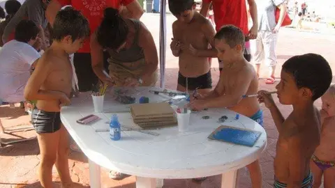 Ven_a_la_playa_y_recicla_se_desarrolla_en_El_Chorrillo_y_La_Ribera