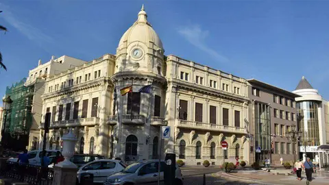 FACHADA DEL AYUNTAMIENTO