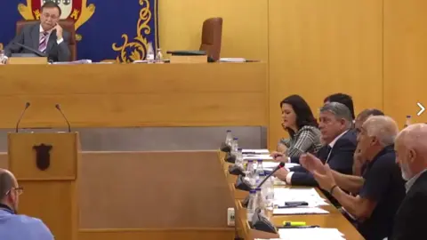 oposici&oacute;n y vivas pleno