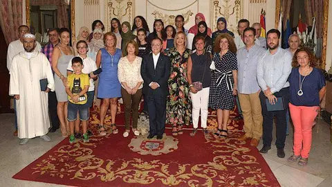 voluntarios premio convivencia