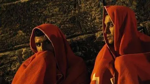 Trasladan a Tarifa a 12 inmigrantes rescatados de dos pateras