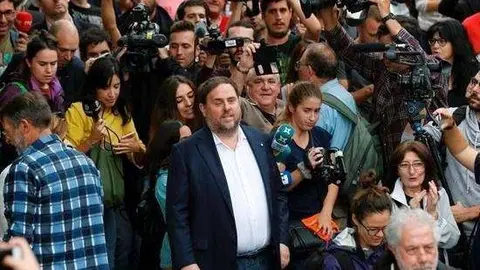 Junqueras se re&uacute;ne con sindicatos y entidades para pactar una movilizaci&oacute;n