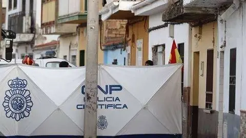 A disposici&oacute;n judicial los detenidos por el triple crimen de Dos Hermanas