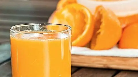 Zumo de naranja. / Mundiario