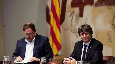 Mesa del Parlament "toma nota" de resultados del 1-O horas antes de la comparecencia del president