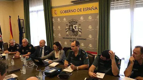 Reuni&oacute;n de la comisi&oacute;n de evaluaci&oacute;n del proyecto de remodelaci&oacute;n de la frontera de El Tarajal