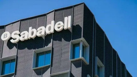 Banco Sabadell. / airpack.co
