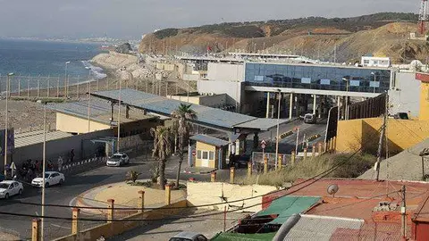 Paso fronterizo de El Tarajal (C.A.)