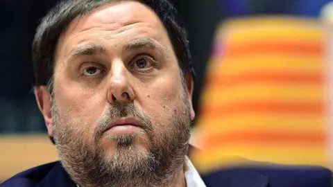 Catalonian Government Vice President and Minister of Economy and Treasury Oriol Junqueras attends a meeting named "The Catalan Referendum", hosted at the European Parliament in Brussels on January 24, 2017.
The Catalonian leaders delivered speeches on the binding referendum on Catalonia&rsquo;s political future to be held in September in this event organized by European Parliament members. / AFP PHOTO / EMMANUEL DUNAND